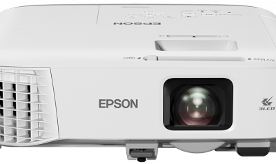Projektor EPSON EB-990U